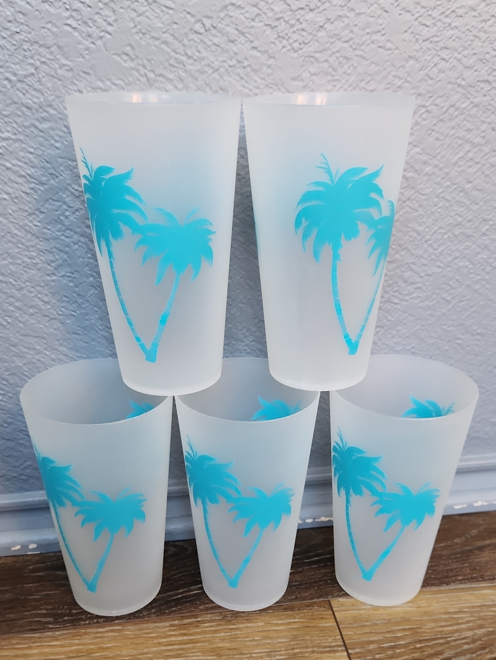 5 Huge Plastic Cups Blue Palm Trees